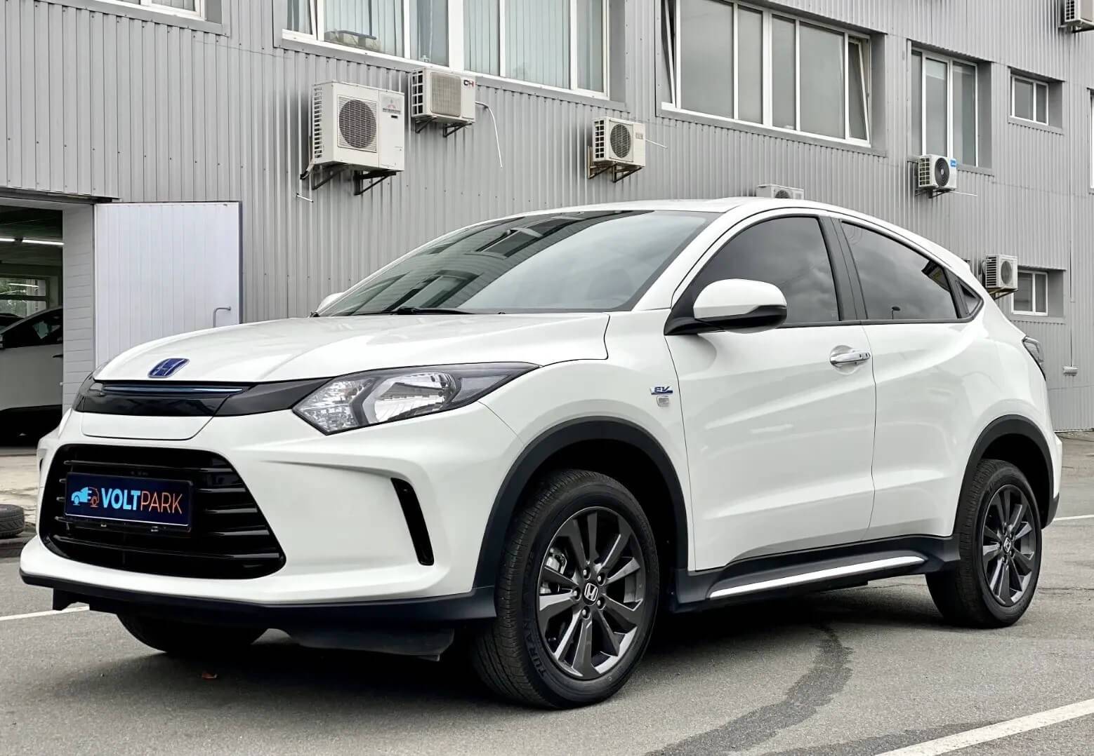 Електромобілі Honda: Моделі. Комплектації. Ціни. Купити електромобіль Ніссан в Києві і в Україні.
